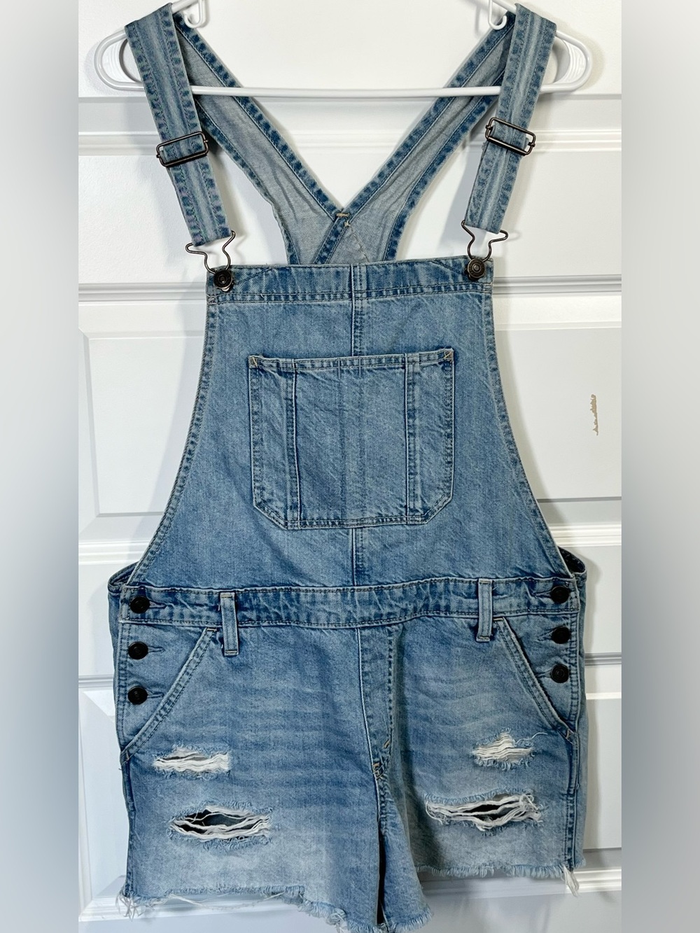 Abercrombie & Fitch Distressed Denim Overall Shorts Medium Raw Hem